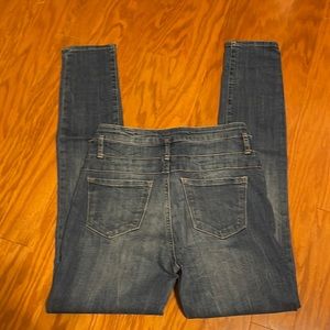 Like new Refuge High Rise Skinny Jeans Size 6